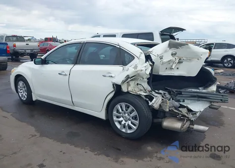 2015 Nissan Altima 2.5 S из США, поврежденный, VIN 1N4AL3AP6FN897240